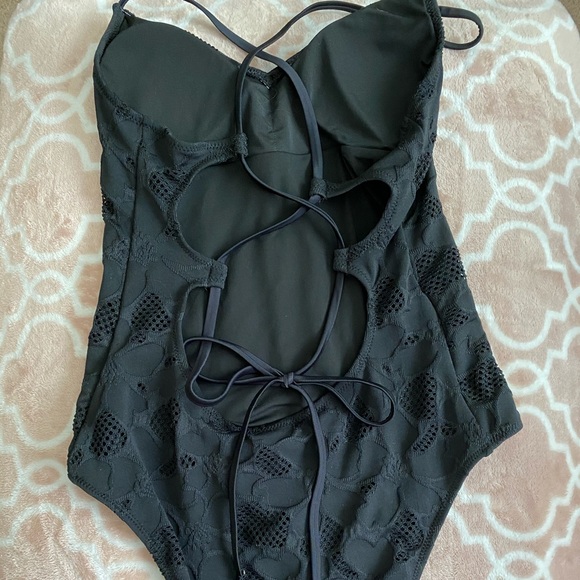 Aerie One Piece Swimsuit - Picture 2 of 3